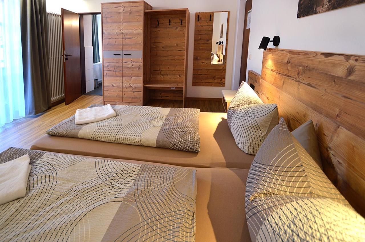 Gasthof Hotel Zur Post Kiefersfelden Kültér fotó